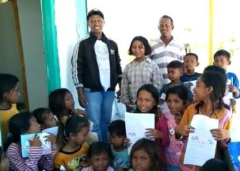 Ariska, Khalifah, Camila dan Fitri Cahaya Pulau Kera di Gebyar Ria