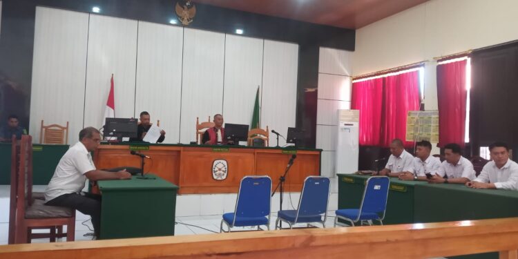 Para Pemohon Prapradilkan Polres Lembata