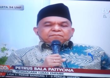 Petrus : Tidak Benar Lukas Enembe ke Singapura