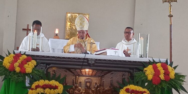 Uskup Turang : Mendiang Anton Enga Tifaona Mengabdi Bangsa dan Gereja