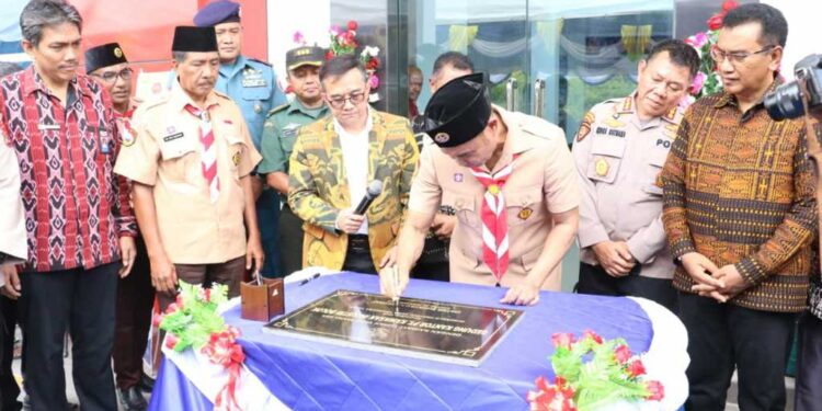 Gubernur NTT Resmikan Kantor PT Kawasan Industri Bolok