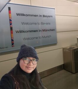 Anak Lewoleba Kerja Legal di Jerman (Kisah Inesantia Meici Letek)