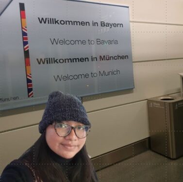 Anak Lewoleba Kerja Legal di Jerman (Kisah Inesantia Meici Letek)