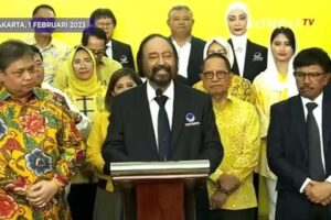 Mengapa Ketum Partai NasDem Sambangi Markas Partai Golkar?