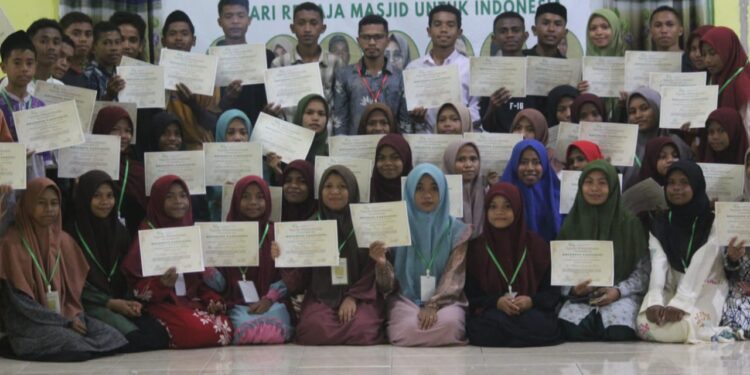 Remaja Mesjid Hoelea Bangun Spiritualitas dan Karakter Humanis