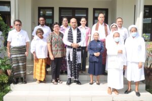 Gubernur VBL Kunjungi RS St. Carolus Borromeus Kupang