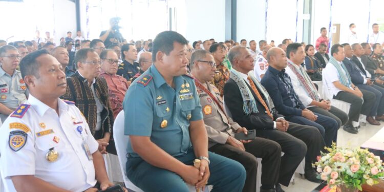 Gubernur VBL Hadiri Launching ALBN Rute Kupang-Dili