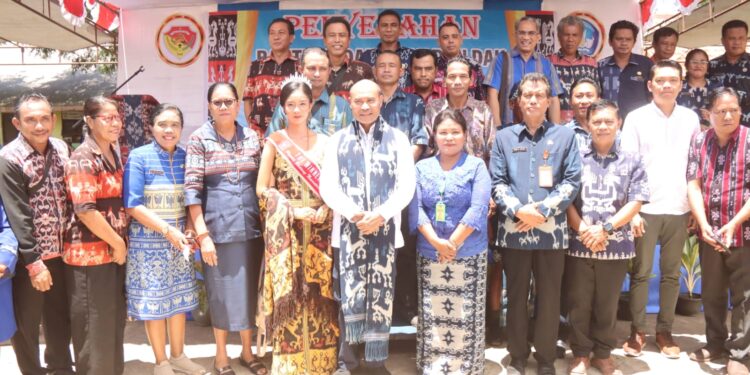 Kunker Gubernur VBL  di Sumba Timur Tinjau Puskesmas, Kunjungi SEMANSA Lewa