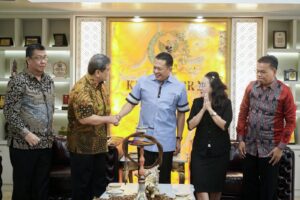 Ketua MPR Bamsoet Dukung Lawatan Obor Paskah Nasional dan Silaturahmi Kebangsaan