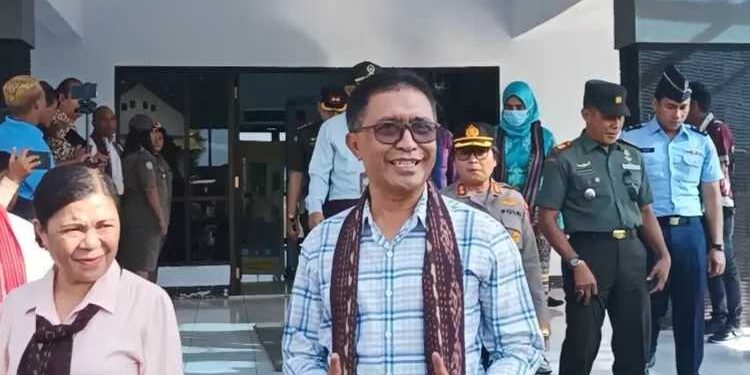 Mantan Penjabat Bupati Lembata Sayonara Kembali ke Kupang