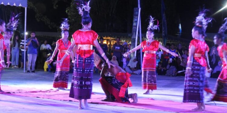 Bupati Lembata : “Narasi Pentas Seni Budaya Harus Jelas”
