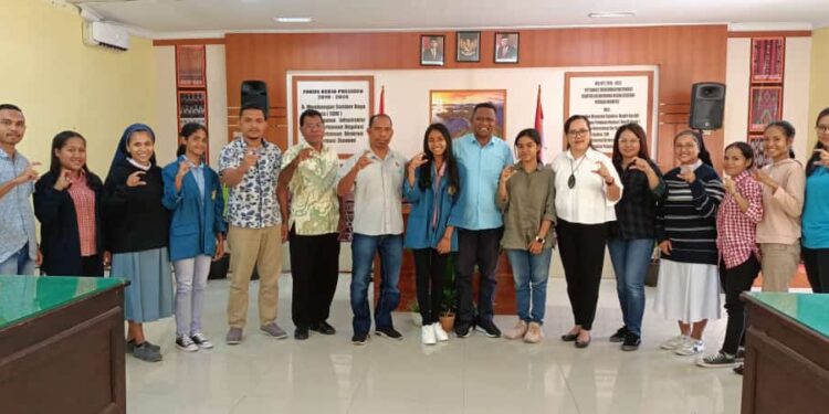 Komisi Informasi NTT Gelar Lomba Pidato Antar Mahasiswa