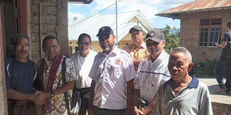 Gabriel Abdi Kesuma Beri Binna Jelajahi Atadei Tembus Atawolo, Kampung Adat Penyangga Pariwisata Lamalera