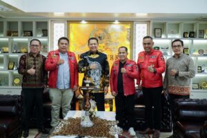 Terima Pengurus Pemuda Batak Bersatu, Ketua MPR Bamsoet Ajak Rawat Persatuan dan Kesatuan Bangsa
