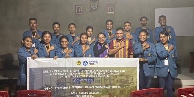 Mahasiswa KKN Unwira di Desa Babulu Selatan disyukuri Kades dan Warga