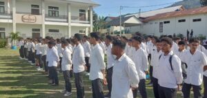 Ujian Masuk IKTL Diikuti 108 Calon Mahasiswa Baru