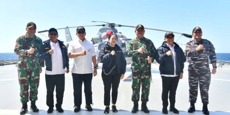 Hadiri Latihan Gabungan TNI 2023, Ketua DPR Puan Maharani, Ketua MPR Bamsoet Apresiasi Kemampuan dan Kesigapan TNI