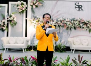 Pernah Penyiar Radio, Adam Badru, Kini Sukses Jadi MC