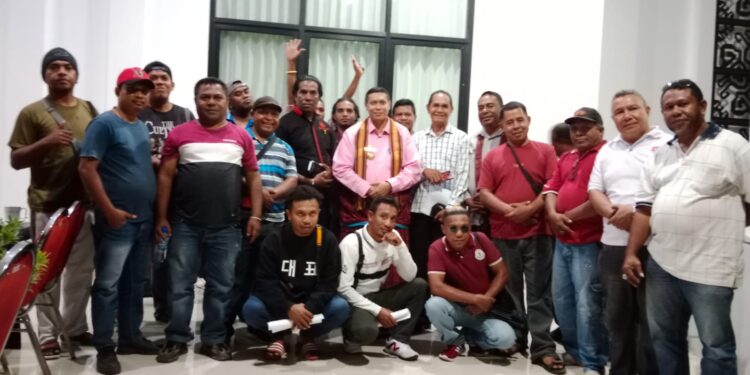 Festival Uyelewun : Rally Wisata Bahari Pesona Empat Teluk Gelorakan Pariwisata Lembata