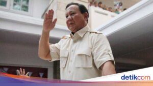 Prabowo ke Relawan : Jangan Jelekkan Siapapun, Ganjar-Anies Sahabat Saya