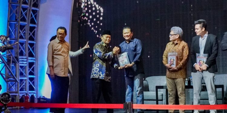 Ketua MPR Bamsoet Luncurkan Buku ke-31 : ‘Halauan Negara Menuju Indonesia Emas 2045’