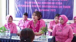 Kunker ke Pengurus Ranting Bhayangkari, Ini Harapan Ny. Dhana Ngurah Joni