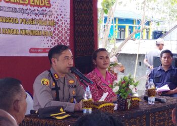 Kapolsek Pulau Ende Terharu Dikunjungi Kapolres AKPB I Gede Ngurah Joni Mahardika