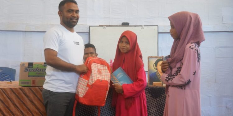 Cinta Madrasah, MAN 1 Lembata Berkunjung ke MTs.S An-Nur Wowong