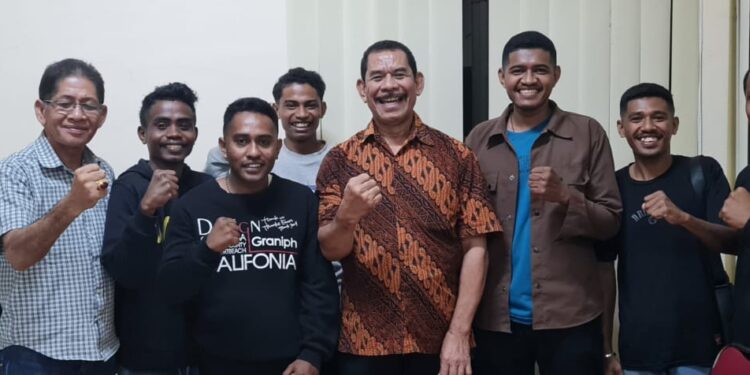 Ketua Umum Relawan MITRA GANJAR Goris Lewoleba Konsolidasi Dukung Ganjar di NTTT