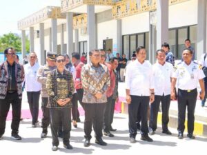 Gubernur NTT Ayodhia hadiri Peresmian Terminal Internasional Motaain