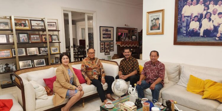 Relawan MITRA GANJAR Audensi dengan Wantimpres Sidarto Danusubroto