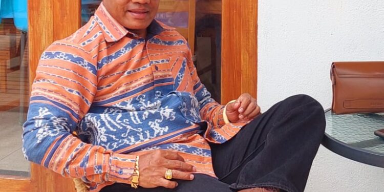 Meridian Dewanta : “Bupati Simon Nahak Patut Bertanggung Jawab Atas Proyek Rumah Seroja Malaka”