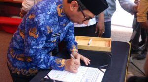 Gubernur NTT Tandatangani Deklarasi Damai Pemilu Serentak 2024