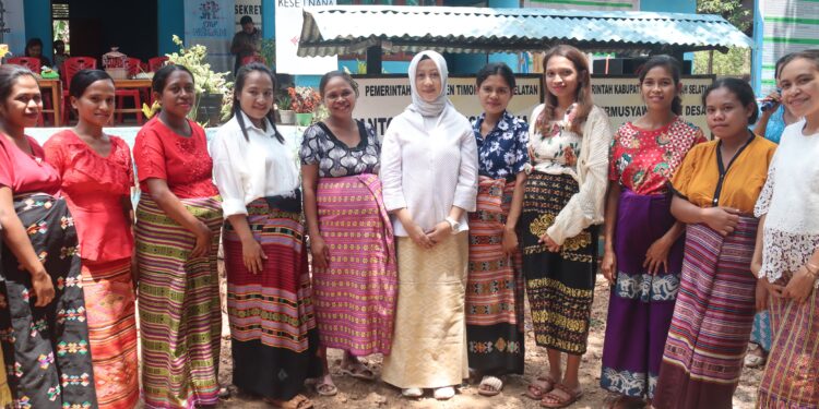 Ketua TP PKK Hadiri Kampanye Percepatan Penurunan Stunting di Kabupaten TTS