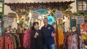 Goris Lewoleba Ketua Umum Relawan MITRA GANJAR  Angsana Dengan Anne Avantie Tokoh Wanita Indonesia Masa Kini