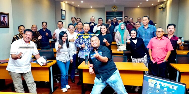 Berikan Kuliah Program Doktor Imu Hukum, Bamsoet Tegaskan Pentingnya Mahkamah Etik