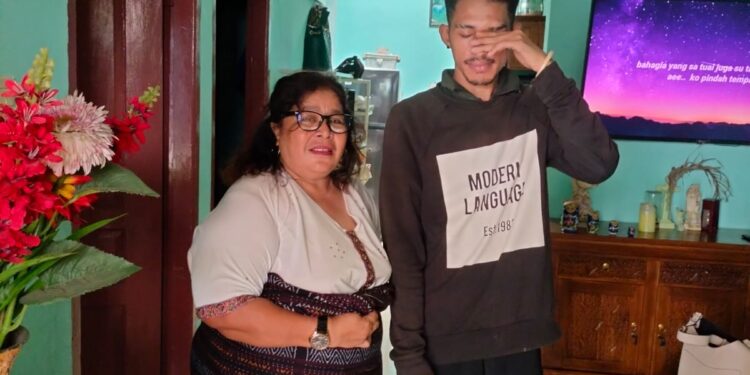 AnggotaTim Satgas Anti Human Trafficking Golkar dan PADMA INDONESIA Dampingi Anak Woloaro Rindu Keluarga di Negeri Jiran