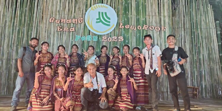 Sanggar Tari Baran Gere Lamahelan Tampil Memukau di Festival Genang Era Leworook