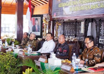 Ketua MPR  Bamsoet Bersama BPK, BPKP dan Para Kepala Desa Dorong Optimalisasi Dana Desa Guna Percepatan Pertumbuhan Ekonomi
