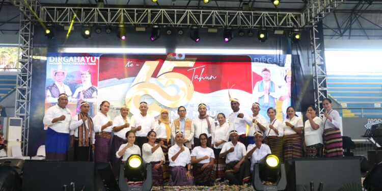 Natal Tingkat Provinsi NTT, Gubernur : “Tetap Junjung Kerukunan dan Toleransi”