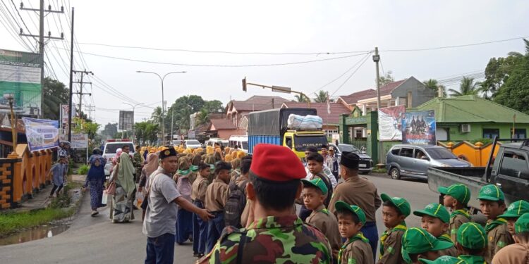 Peringati Milad Muhammadiyah di Madina, Gelar Pawai Ta’aruf