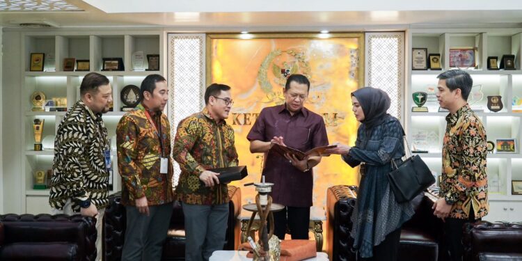 Terima Pimpinan Bank Muamalat, Ketua MPR RI Bamsoet Dorong Pengembangan Keuangan Digital