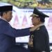 Presiden Jokowi Semat Pangkat Jenderal Prabowo