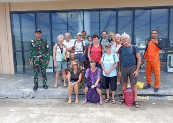 Wisatawan Belanda Dihadang Cuaca Buruk, Selamat Berlindung di Perairan Pulau Gili Lawa