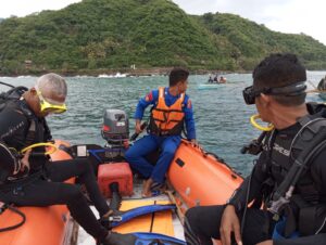 Nelayan Sikka 4 Hari Tenggelam Belum Ditemukan