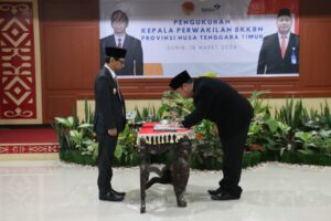 Gubernur NTT Kukuhkan Kepala Perwakilan BKKBN Provinsi NTT