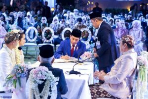 Presiden Joko Widodo dan Wapres Maruf Amin Saksi Nikah Puteri Kelima Ketua MPR  Bamsoet
