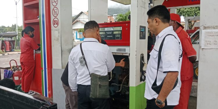 Polres Flotim Periksa SPBU, Jaga Stok Bahan Bakar Jelang Lebaran