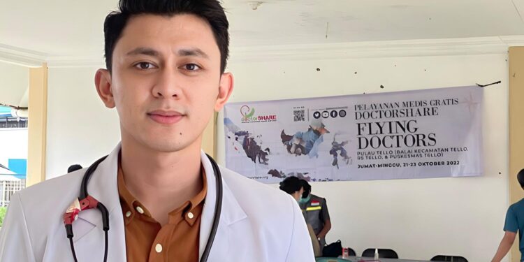 Mengenal Sosok Andre Parmonangan, Seorang Dokter Content Creator