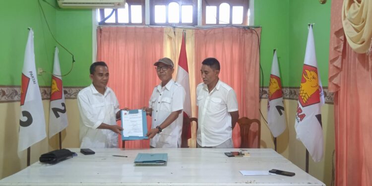 Stefanus Ola Demon Daftar Bacabup Flotim ke Partai Gerindra